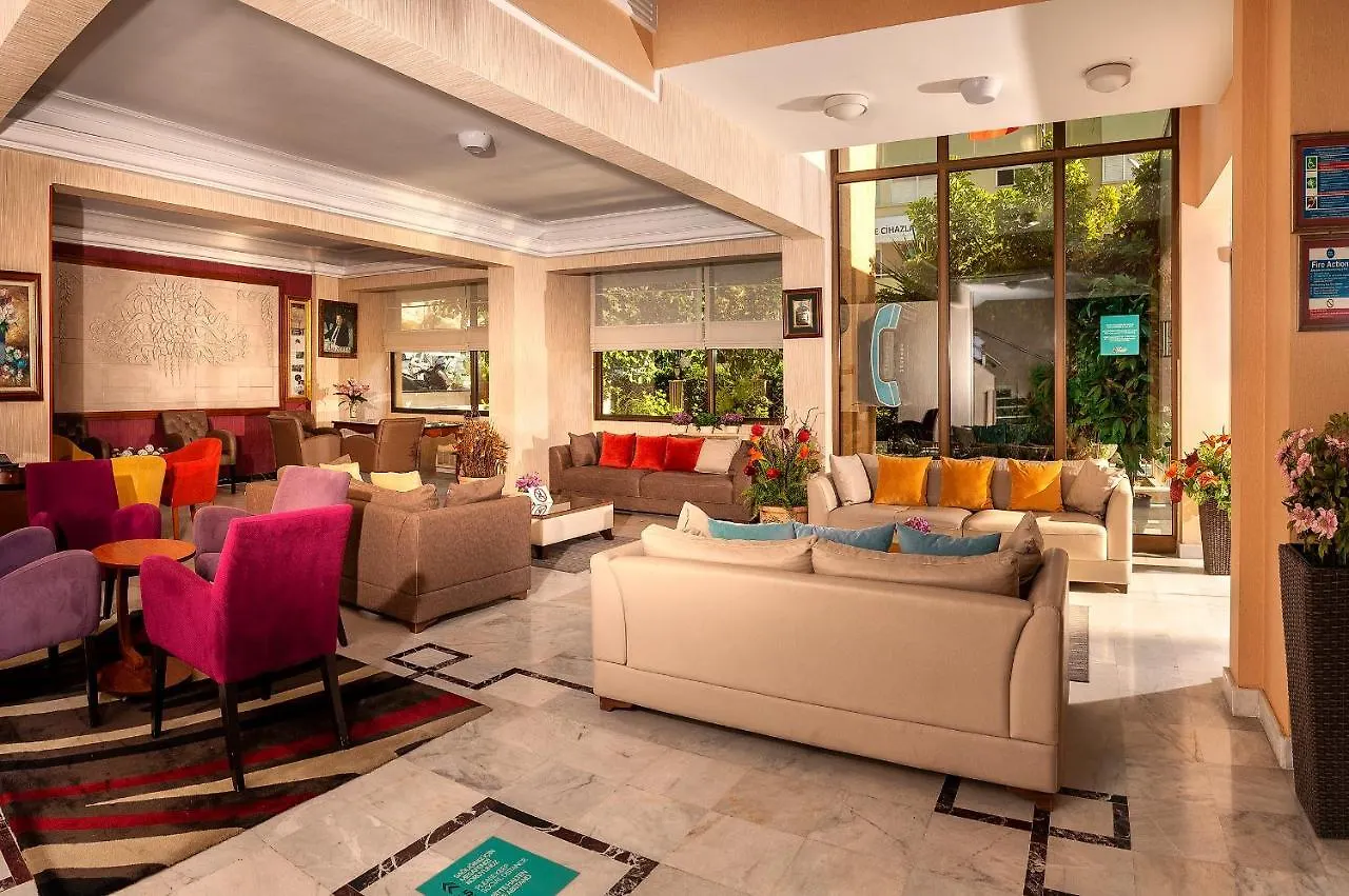 ****  Palm Hotel Kusadasi Turkey